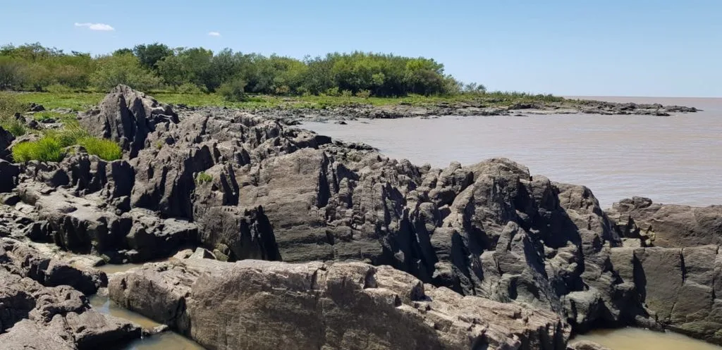 Pesquero de Punta Piedras en Colonia